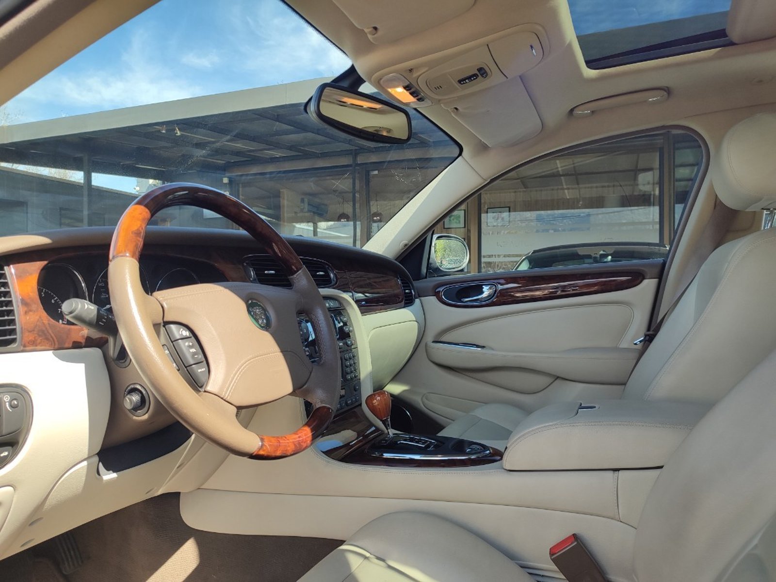 Jaguar XJ8 4.2 V8 SE 2005 - Imagen 13 de 20