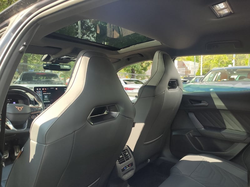 Cupra LEON VZ 2.0 TSI DSG 2026 - Imagen 13 de 19