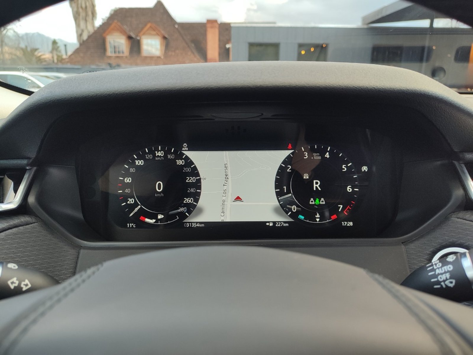 Land Rover RANGE ROVER VELAR SE 2.0 4WD 2023 - Imagen 17 de 18