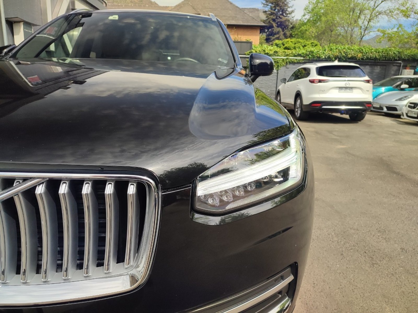 Volvo XC90 T8 II RECHARGE PLUS 2.0 AWD 2024 - Foto 3 de 18