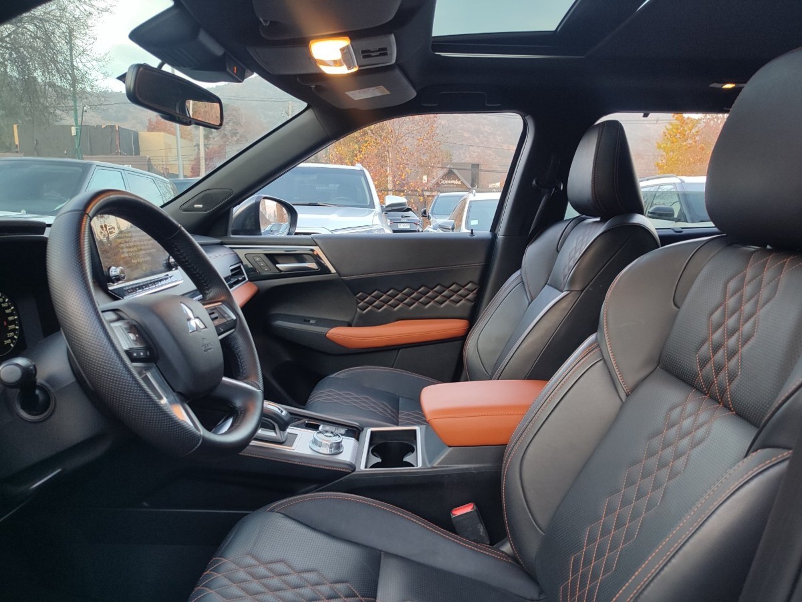 MITSUBISHI OUTLANDER GLS LIMITED 2.5 4X4 AT 2026 - Imagen 12 de 18