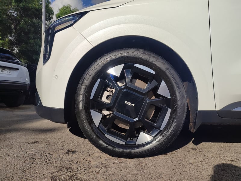 Kia CARNIVAL EX 2.2 8AT 2025 - Imagen 4 de 20