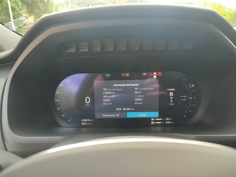 Volvo XC90 T8 II RECHARGE PLUS 2.0 AWD 2024 - Imagen 17 de 18