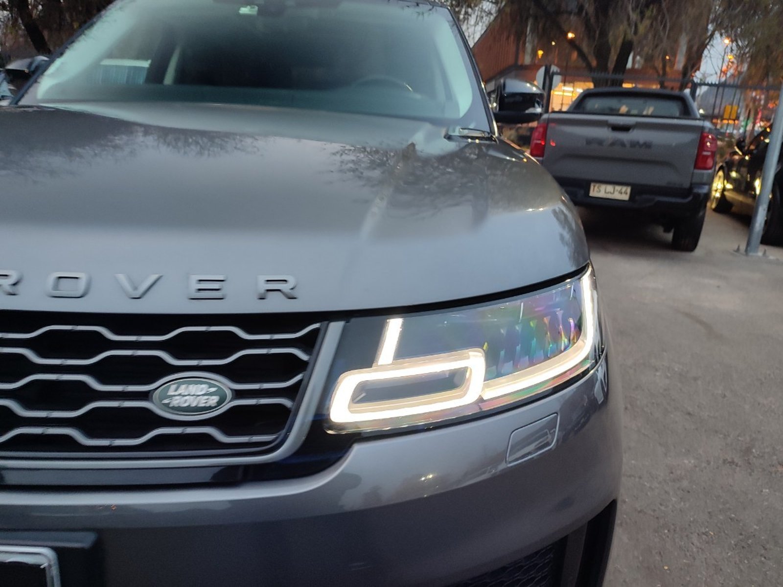LAND ROVER RANGE ROVER SPORT HSE SDV8 4.4 4WD 2019 - Imagen 3 de 17