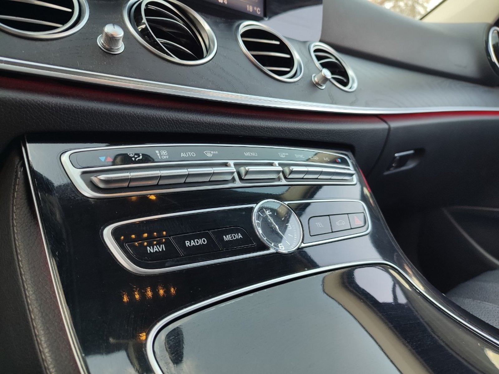 Mercedes-Benz E220 D 2.0 AT 2017 - Imagen 13 de 16