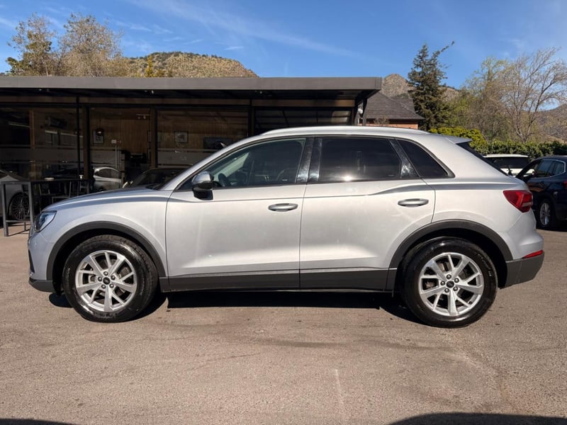 Audi Q3 35TFSI 1.4 AUT 2025 - Imagen 4 de 16