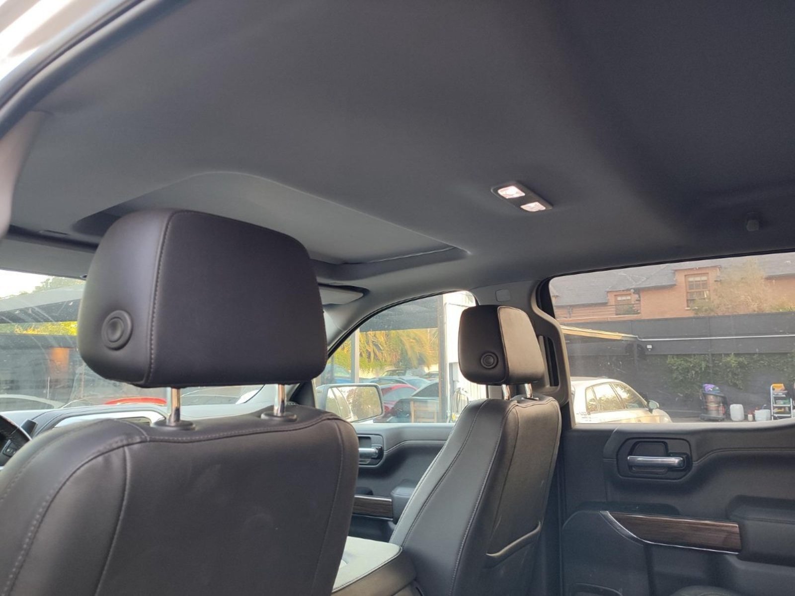 CHEVROLET SILVERADO LT TRAILBOSS 5.3 4X4 2022 - Imagen 14 de 17