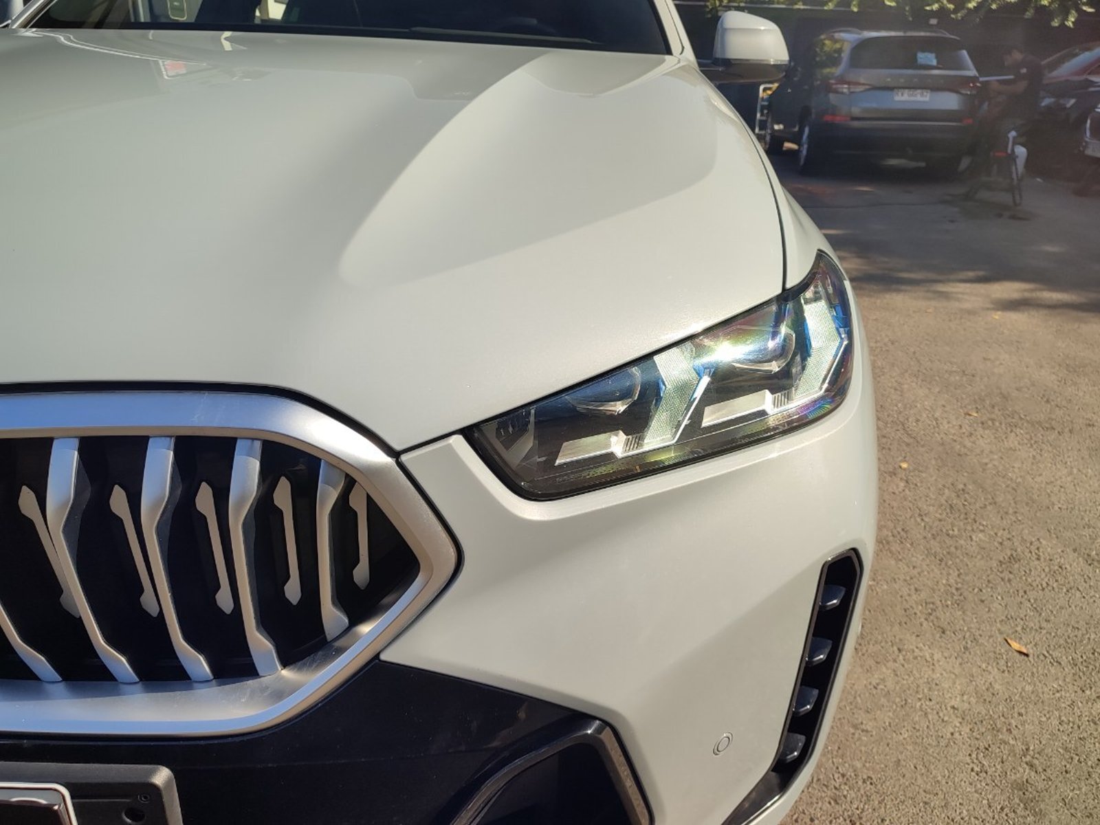 BMW X6 XDRIVE 30D MSPORT 3.0 4WD 2024 - Foto 3 de 18