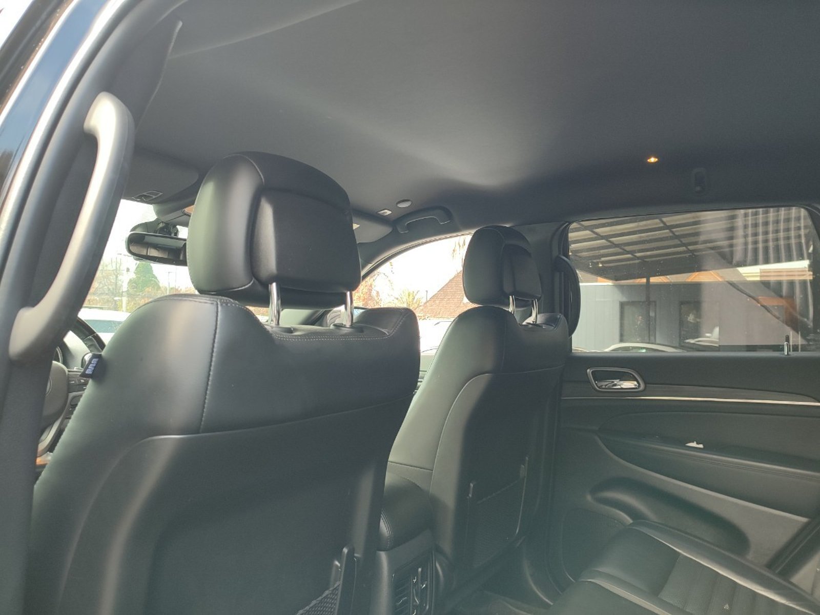 Jeep GRAND CHEROKEE LIMITED X 3.6 4X4 2022 - Imagen 9 de 17