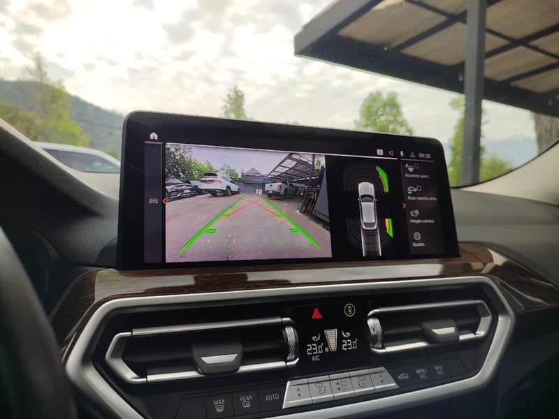 BMW X4 XDRIVE 20I HERITAGE LCI 2.0 2023 - Imagen 17 de 18