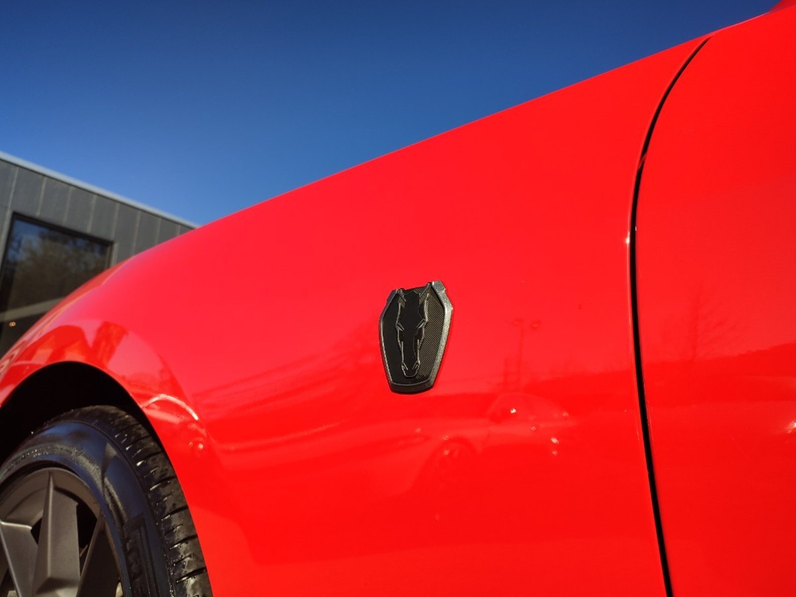 FORD MUSTANG DARK HORSE 5.0 2026 - Imagen 6 de 18
