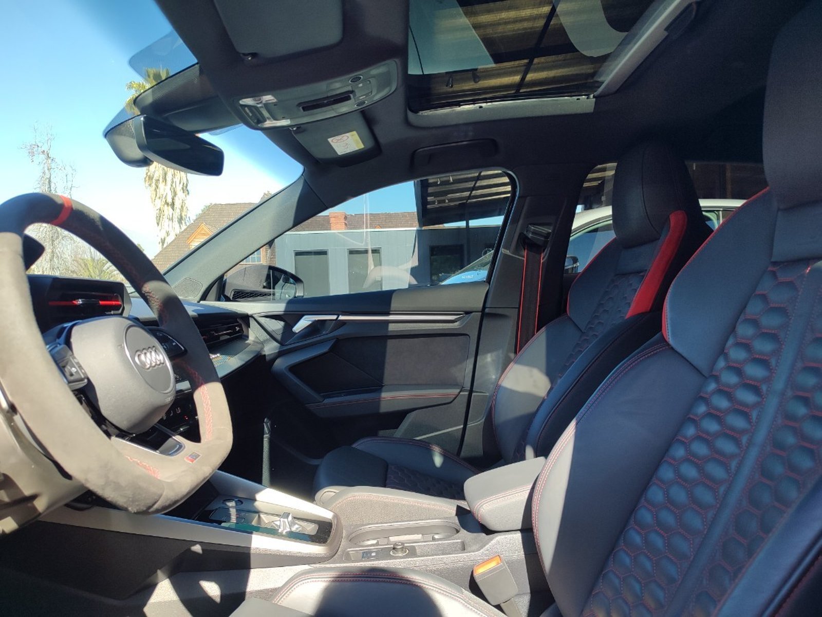 Audi RS3 SPORTBACK 2.5T QUATTRO 2024 - Imagen 11 de 17
