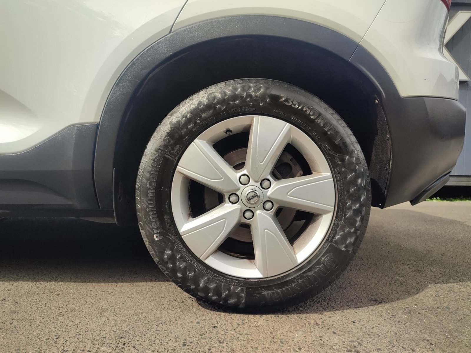 Volvo XC40 T4 KINECT 2.0 AT 2020 - Foto 5 de 17
