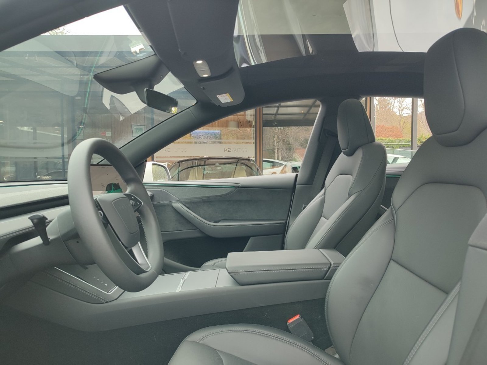 Tesla MODEL Y LONG RANGE AWD DUAL MOTOR 2026 - Imagen 12 de 17