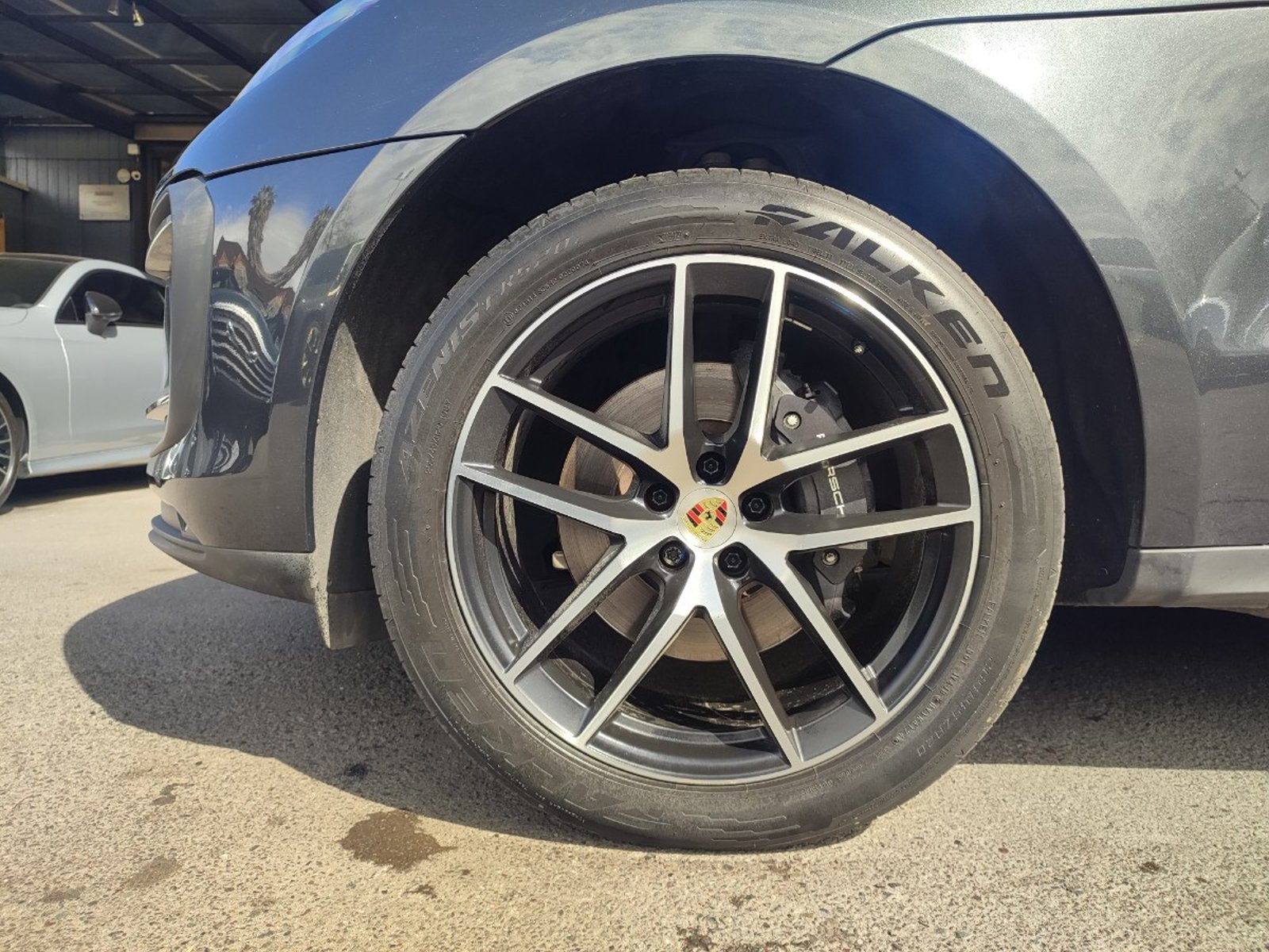 Porsche MACAN R4 III 4WD 2.0 2023 - Imagen 4 de 17