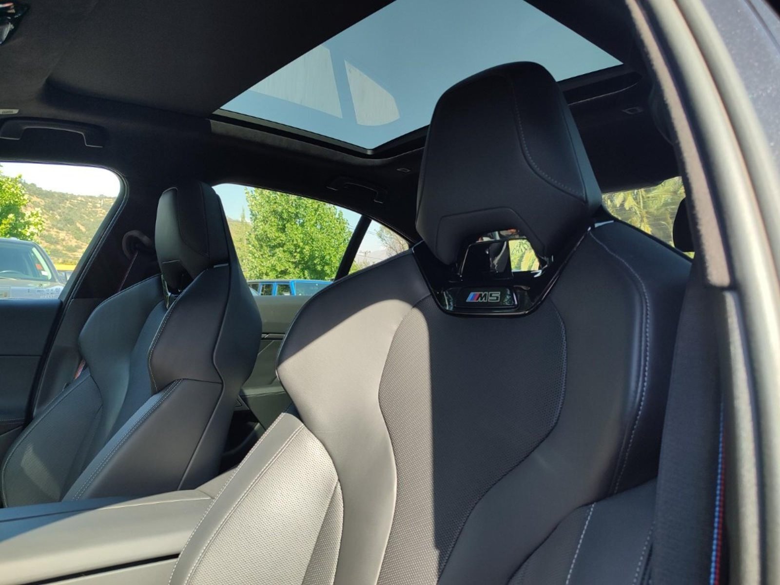BMW M5 4.4 V8 XDRIVE 2025 - Imagen 15 de 18