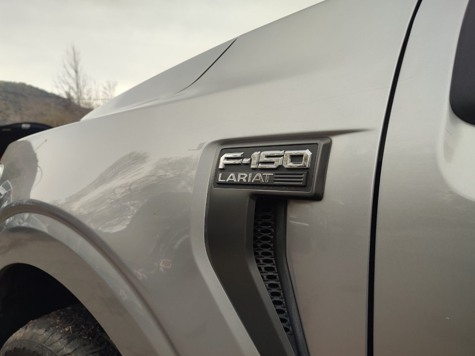 Ford F-150 LARIAT SPORT 5.0 4WD 2022 - Imagen 6 de 19