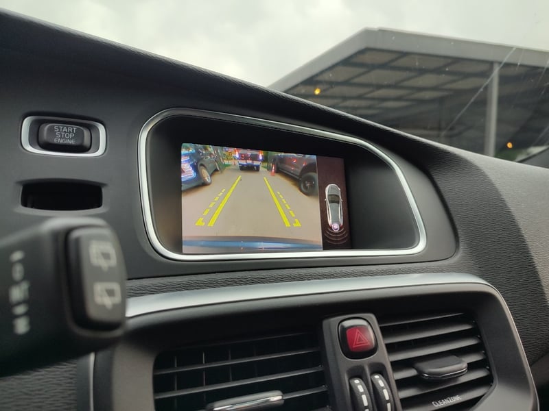 Volvo V40 CROSS COUNTRY AWD LIMITED 2019 - Imagen 16 de 17