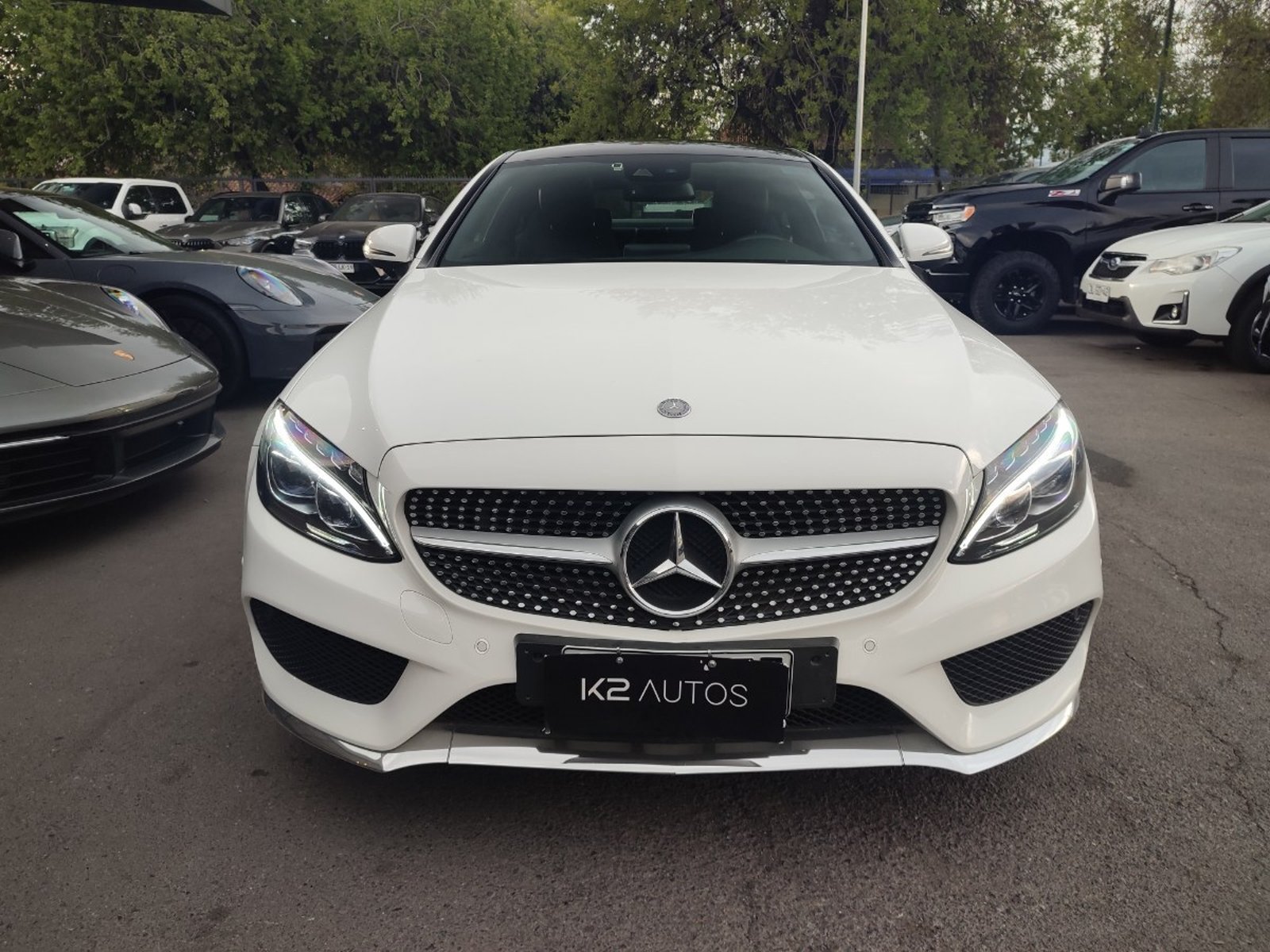 Mercedes-Benz C300 COUPE 2.0 AT 2017 - Foto 2 de 16