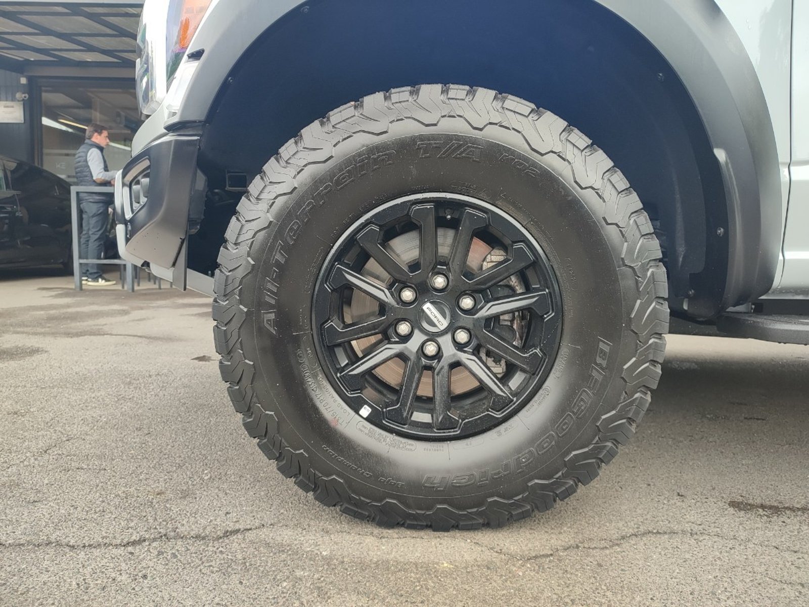 Ford F-150 RAPTOR 3.5 ECOBOOST 4WD 2025 - Foto 4 de 20