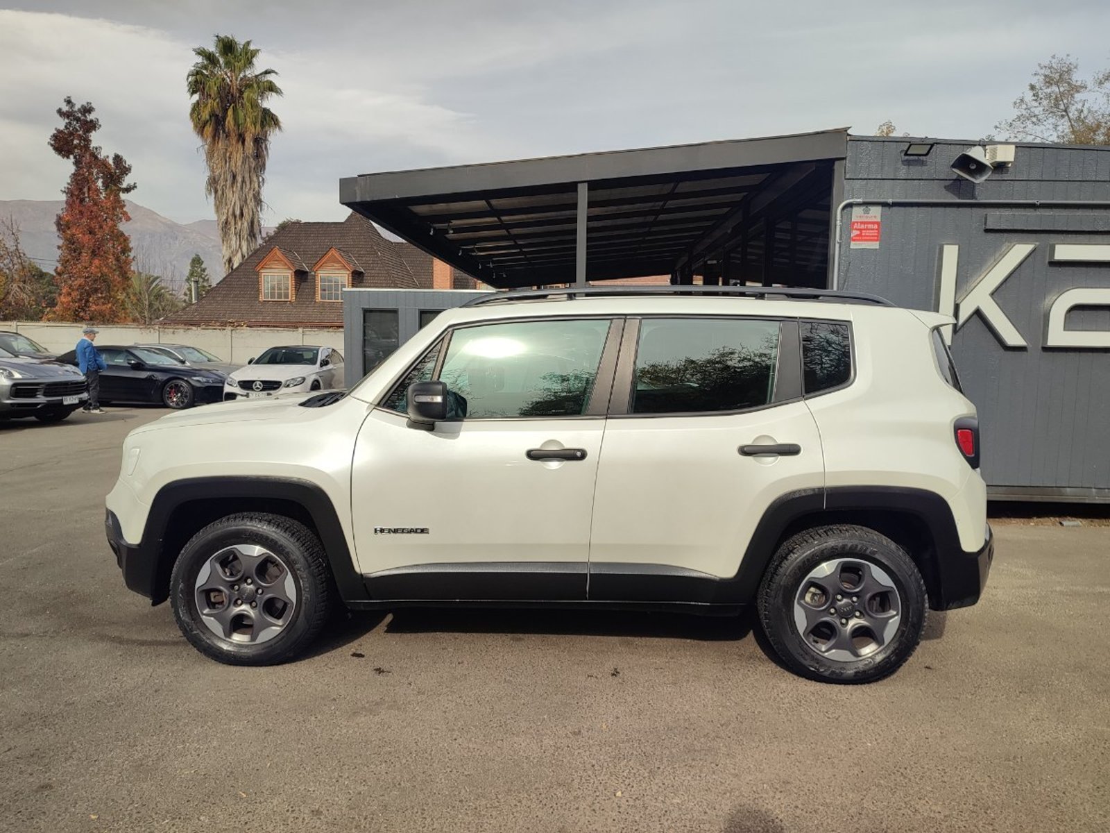 JEEP RENEGADE SPORT 1.7 2022 - Imagen 5 de 13