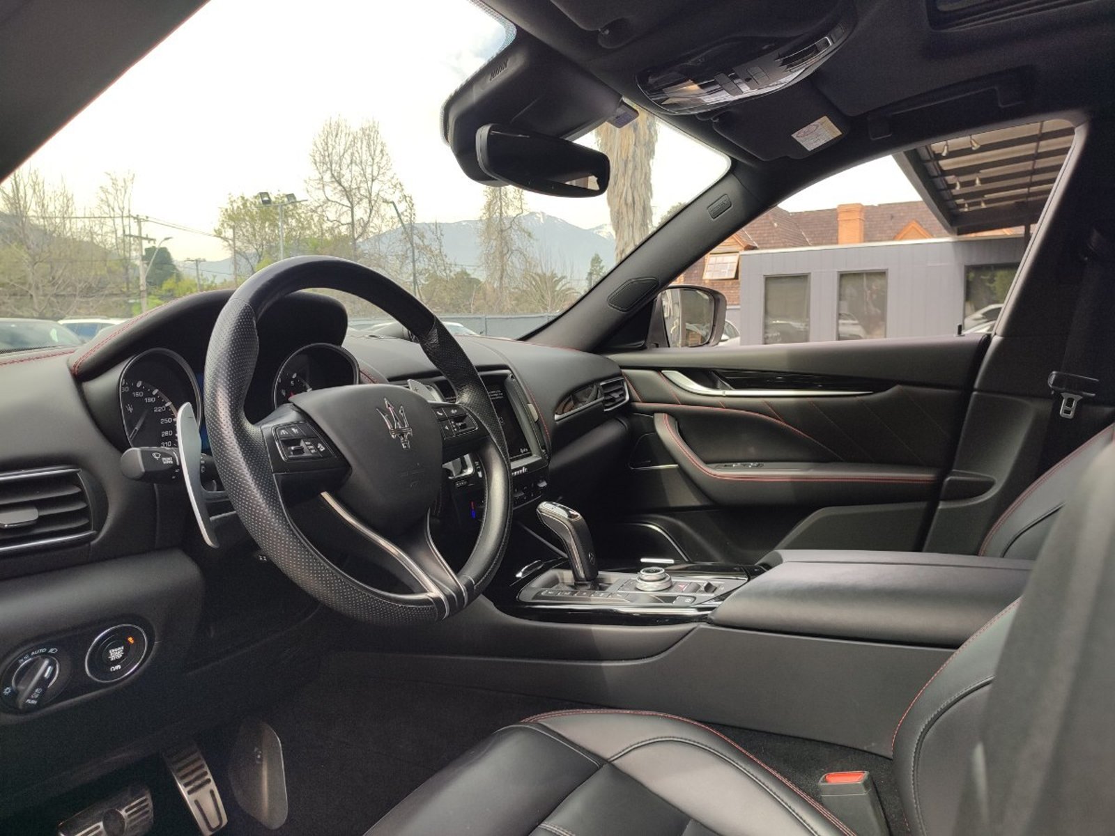 Maserati LEVANTE GRANSPORT 3.0 Q4 AT 2021 - Imagen 11 de 18