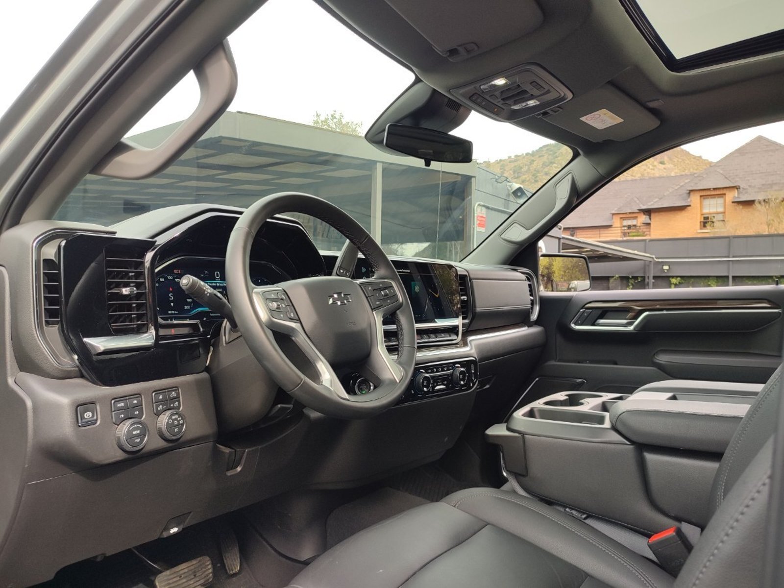 Chevrolet SILVERADO TRAIL BOSS Z71 5.3 4X4 2026 - Imagen 11 de 18