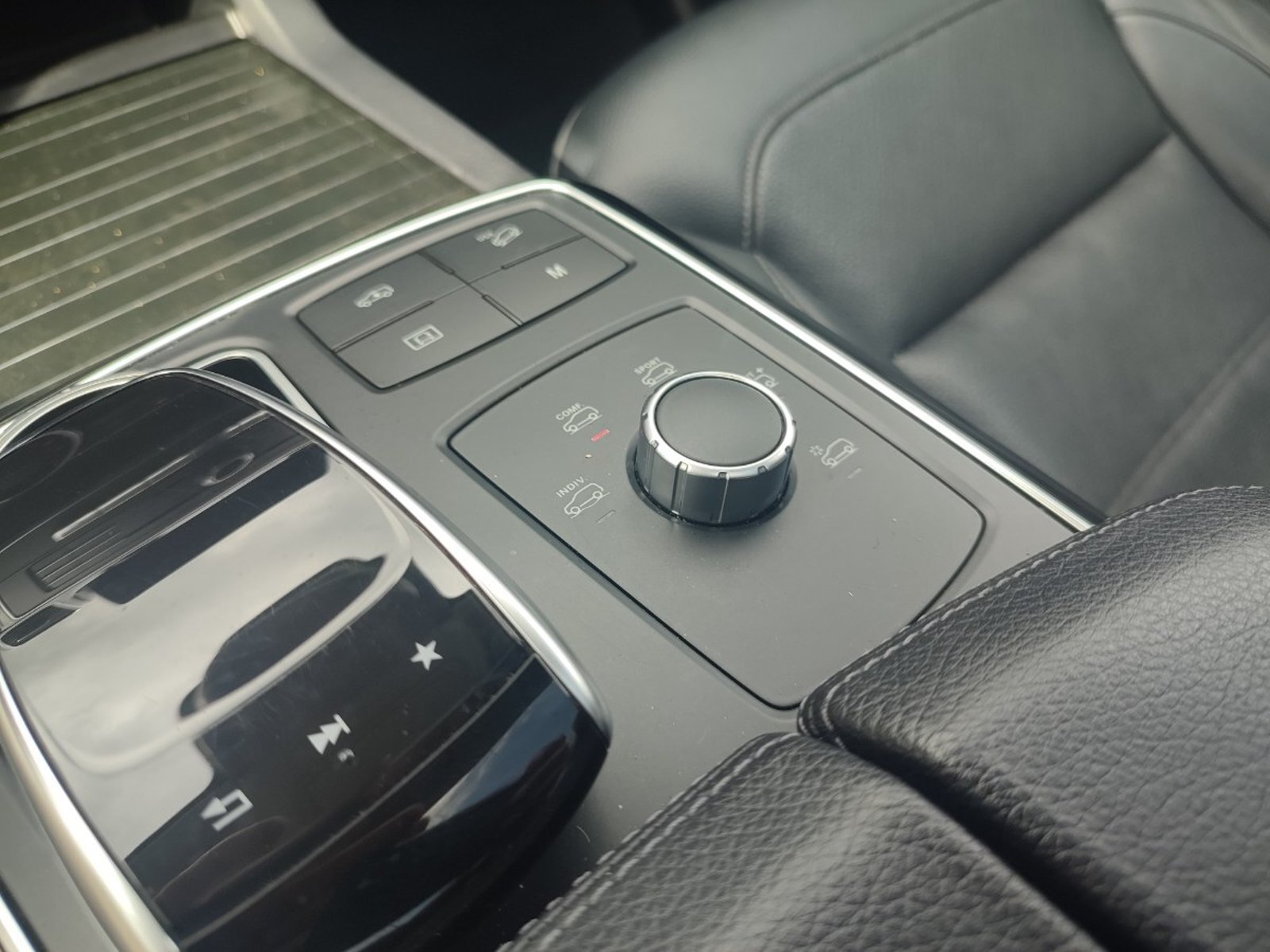 Mercedes-Benz GLE 43 COUPE AMG 3.0 4MATIC 2018 - Imagen 15 de 17
