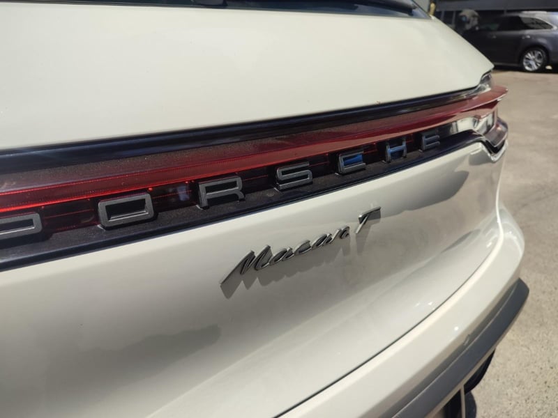 Porsche MACAN T III 2.0 DCT 4WD 2024 - Imagen 8 de 18