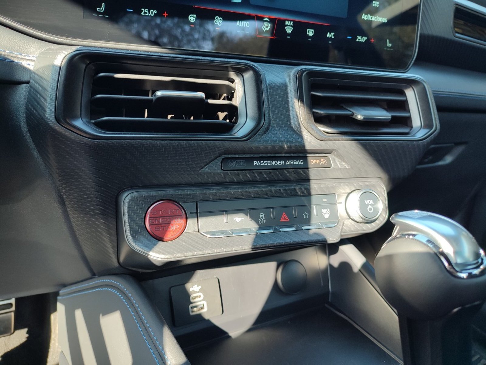 FORD MUSTANG DARK HORSE 5.0 2026 - Imagen 15 de 18