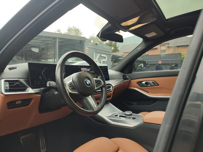 BMW 330I TOURING 2.0 LCI M SPORT 2024 - Imagen 8 de 16