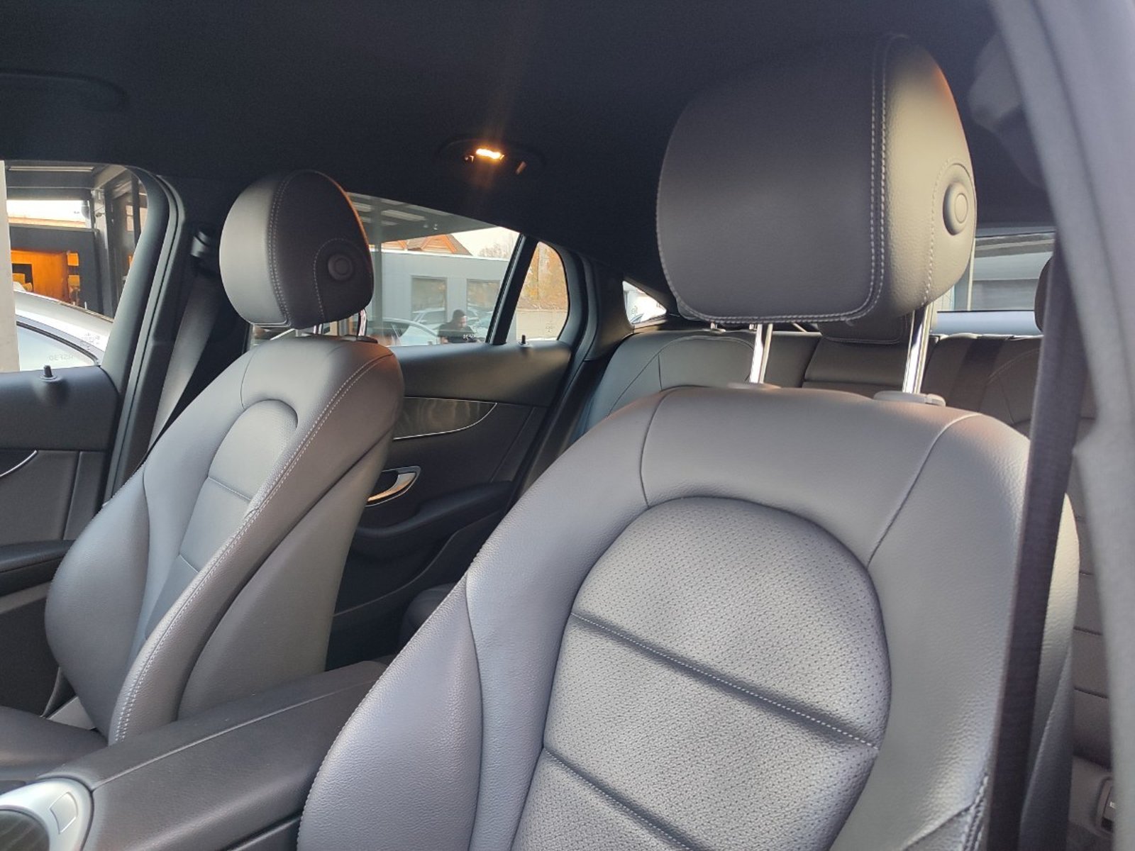 MERCEDES-BENZ GLC 220D COUPE 2.1 4MATIC AT 2021 - Imagen 13 de 18
