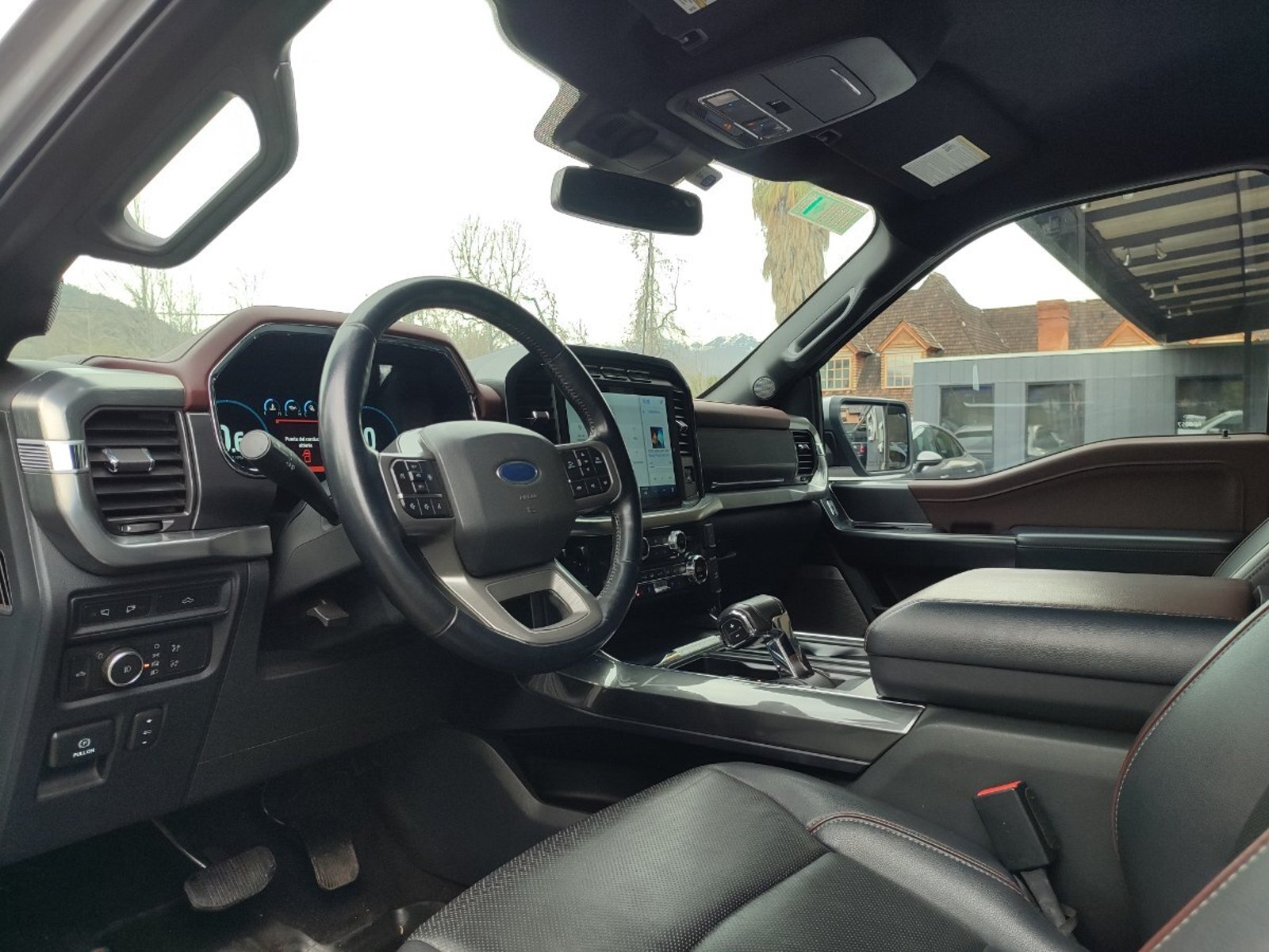 Ford F-150 LARIAT SPORT 5.0 4WD 2022 - Imagen 12 de 19