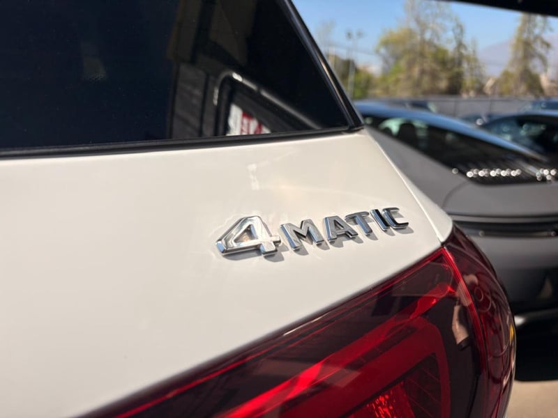 Mercedes-Benz GLE 400D 4MATIC 2.9 AT 2023 - Imagen 8 de 18