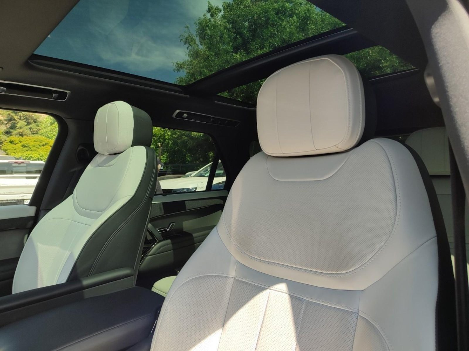 Land Rover RANGE ROVER SPORT 3.0ID DYNAMIC SE 2023 - Imagen 13 de 17