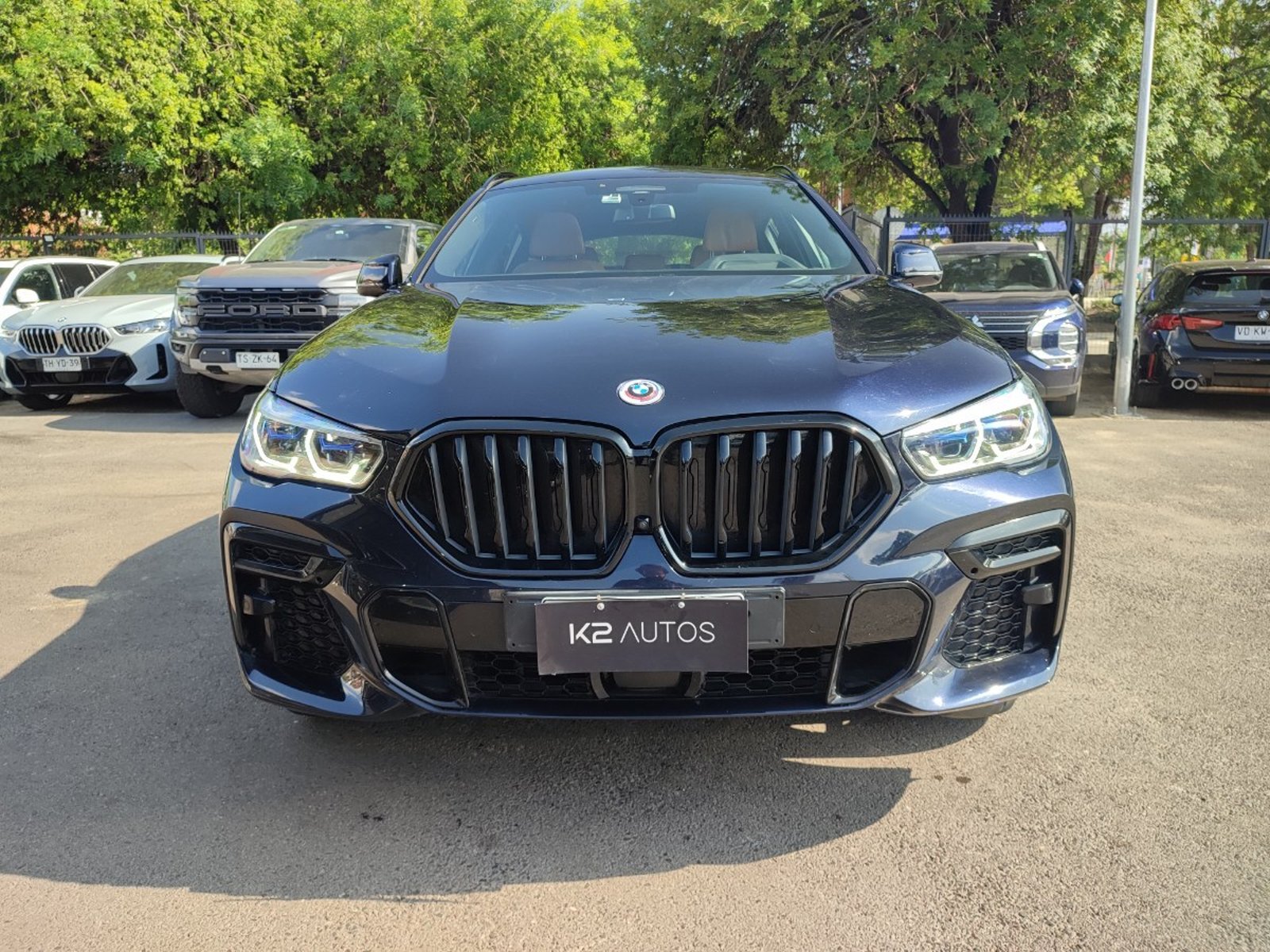 BMW X6 M50I XDRIVE 4.4 V8 2023 - Foto 2 de 19