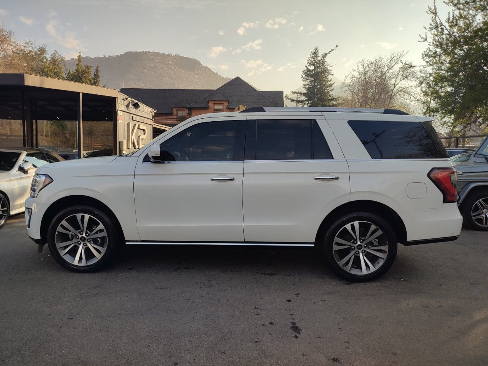 Ford EXPEDITION LIMITED 3.5 4WD 2022 - Imagen 5 de 18