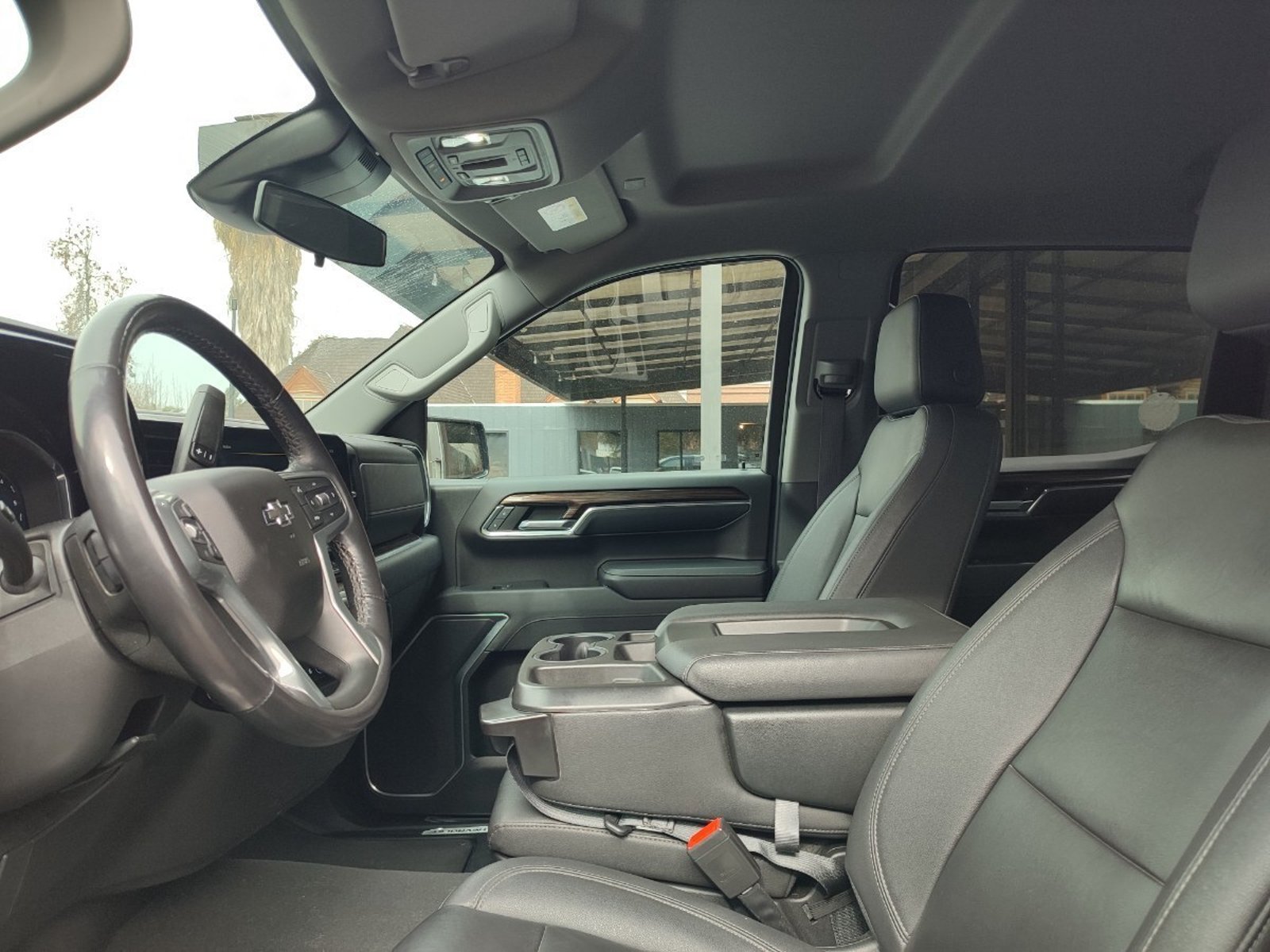 Chevrolet SILVERADO TRAIL BOSS Z71 5.3 4X4 2023 - Imagen 11 de 16