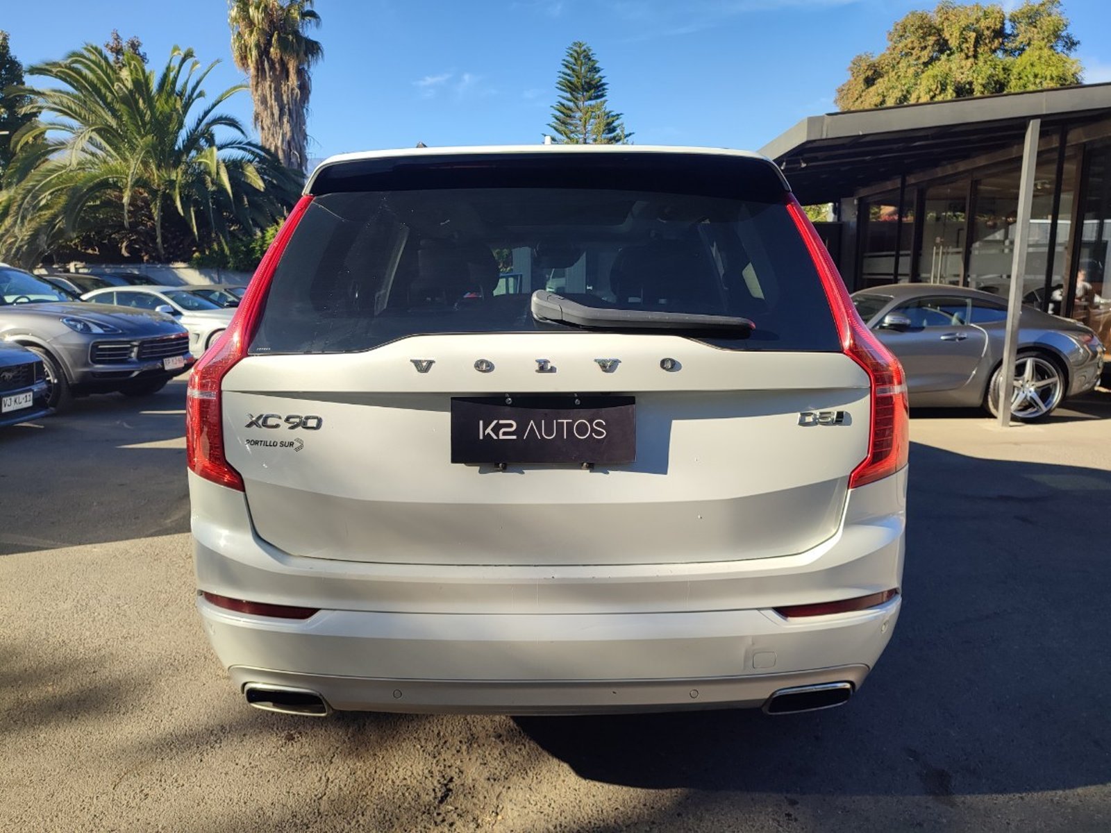 VOLVO XC90 D5 MOMENTUM 2.0 4WD 2022 - Imagen 7 de 17