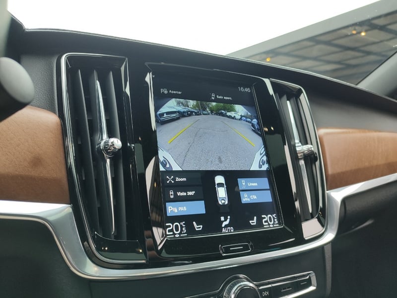 Volvo S90 T8 INSCRIPTION PHEV 4WD 2.0 2020 - Imagen 16 de 19