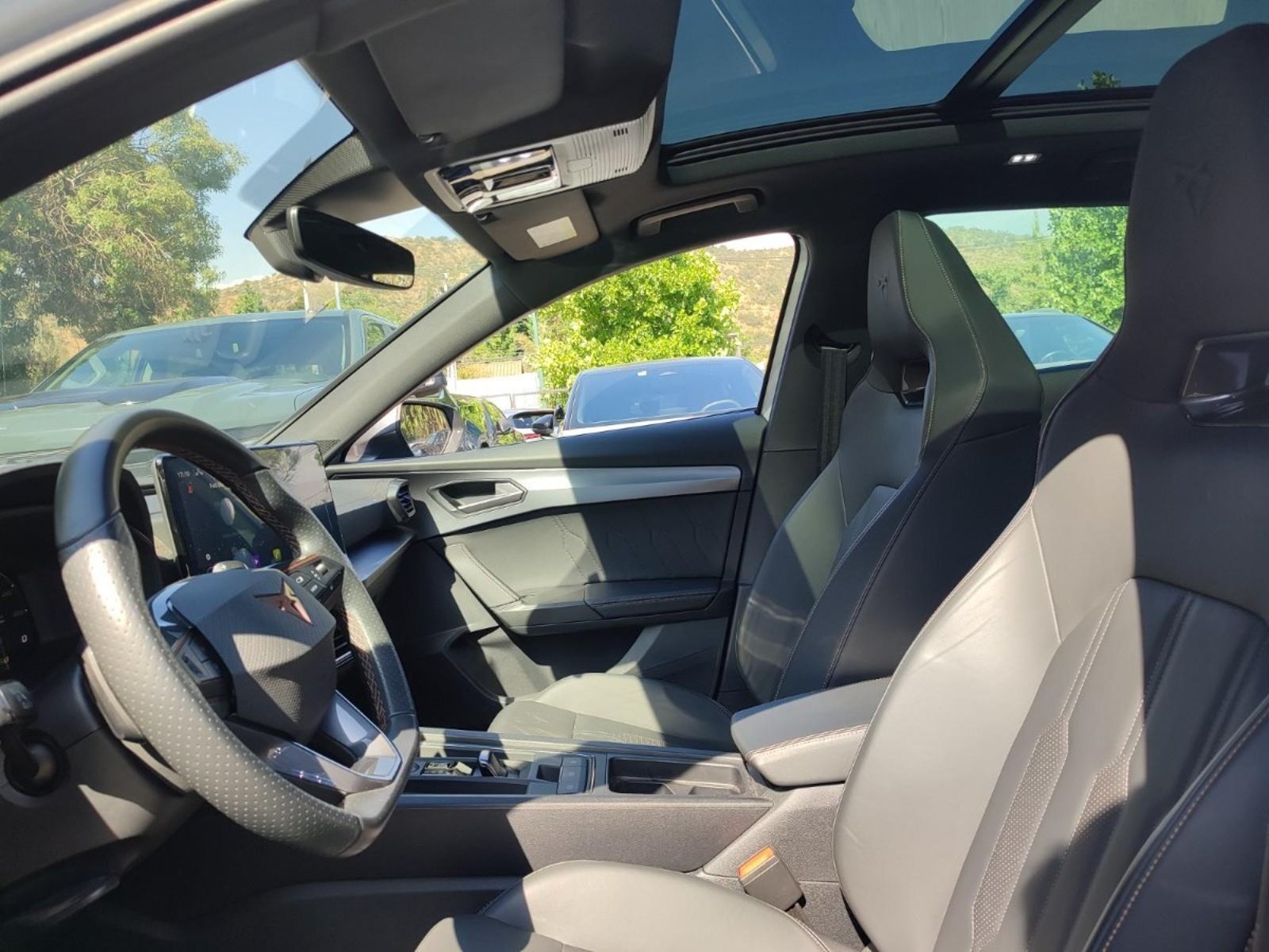 CUPRA FORMENTOR VZ 2.0 TSI DSG 2023 - Imagen 11 de 17