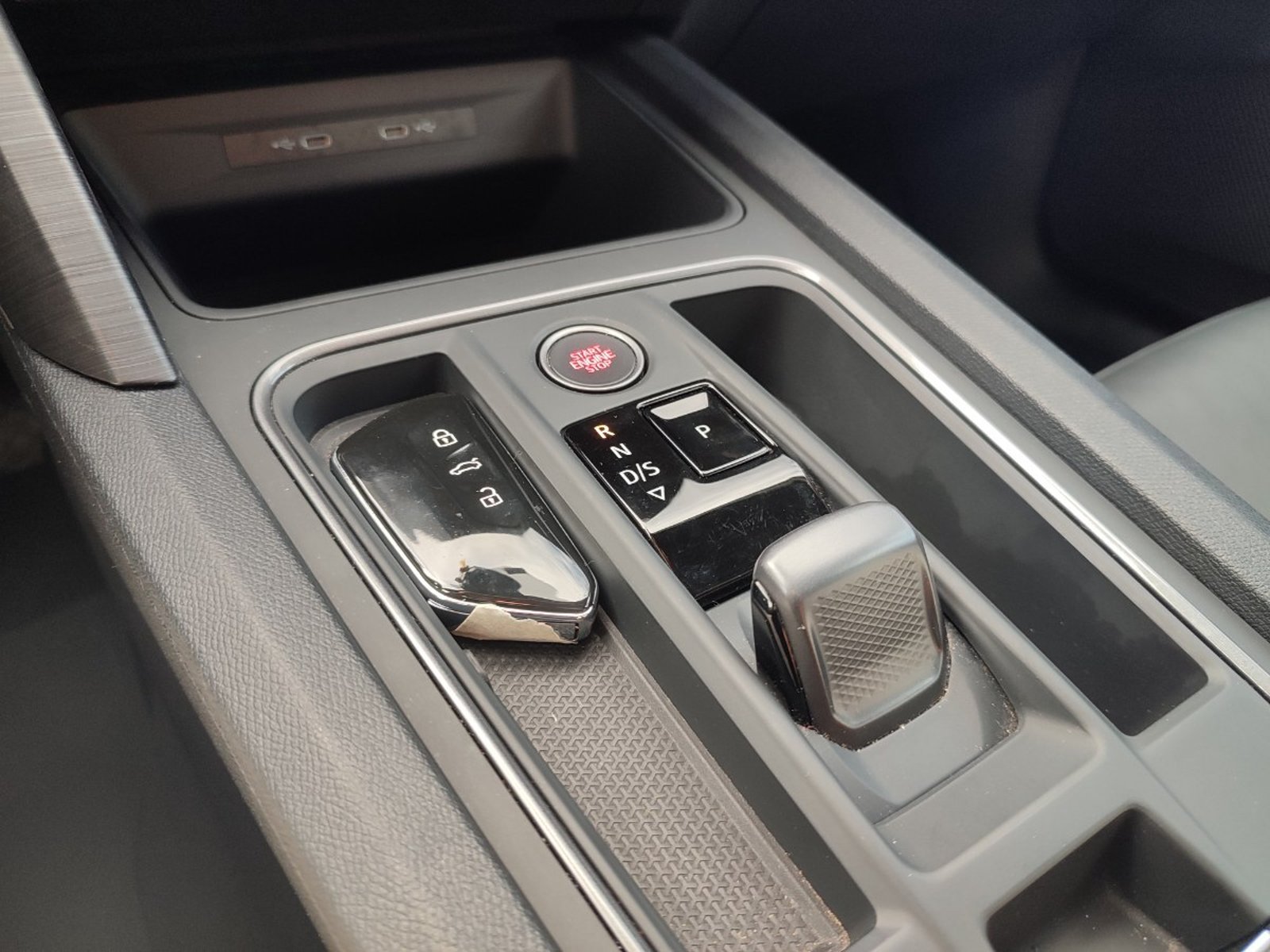 CUPRA FORMENTOR 2.0 DSG 190 HP 2024 - Imagen 14 de 17