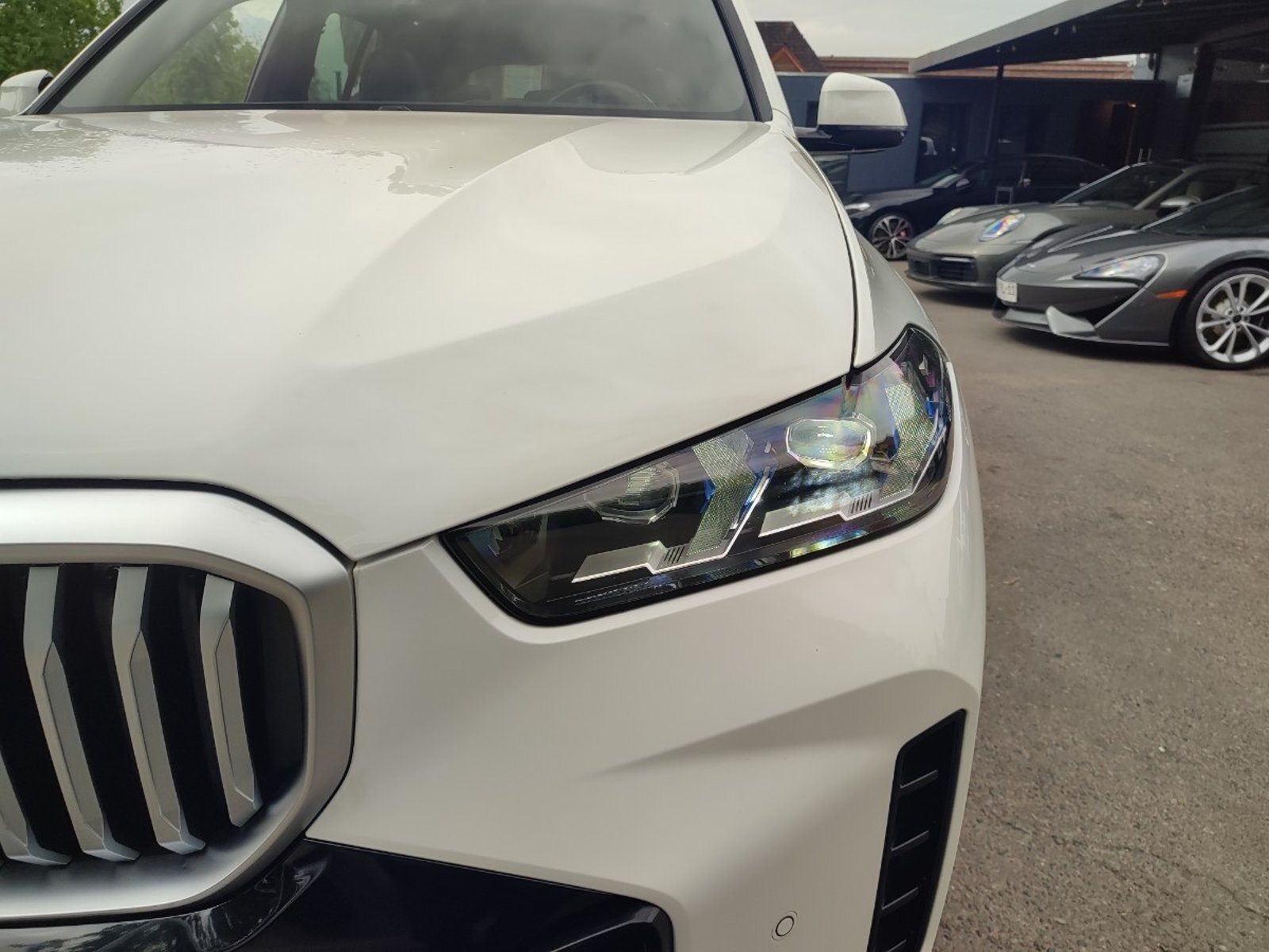 BMW X5 XDRIVE 50E M SPORT 3.0 4WD 2024 - Foto 3 de 19