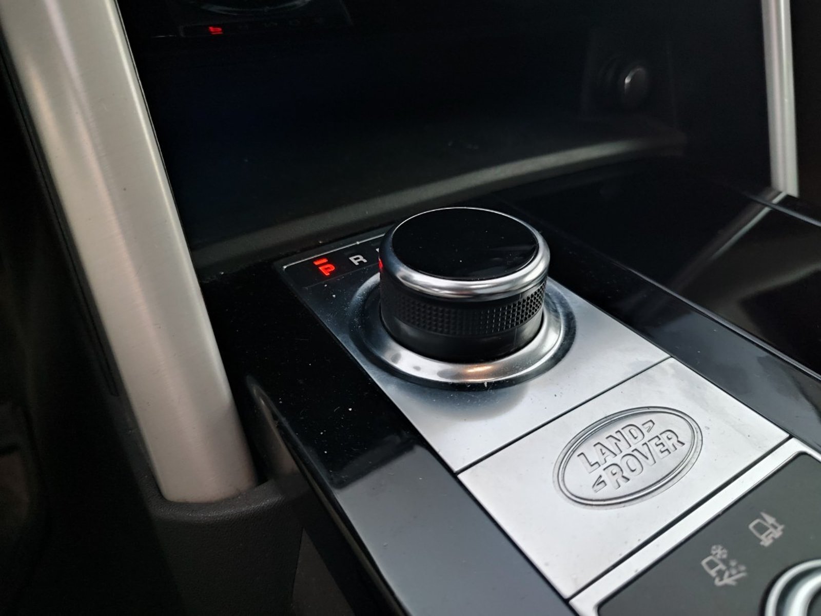 LAND ROVER DISCOVERY 3.0 V6 S/C 4X4 HSE 2020 - Imagen 16 de 20