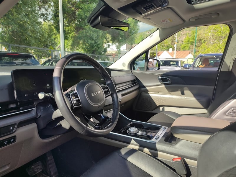 Kia CARNIVAL EX 2.2 8AT 2025 - Imagen 10 de 20