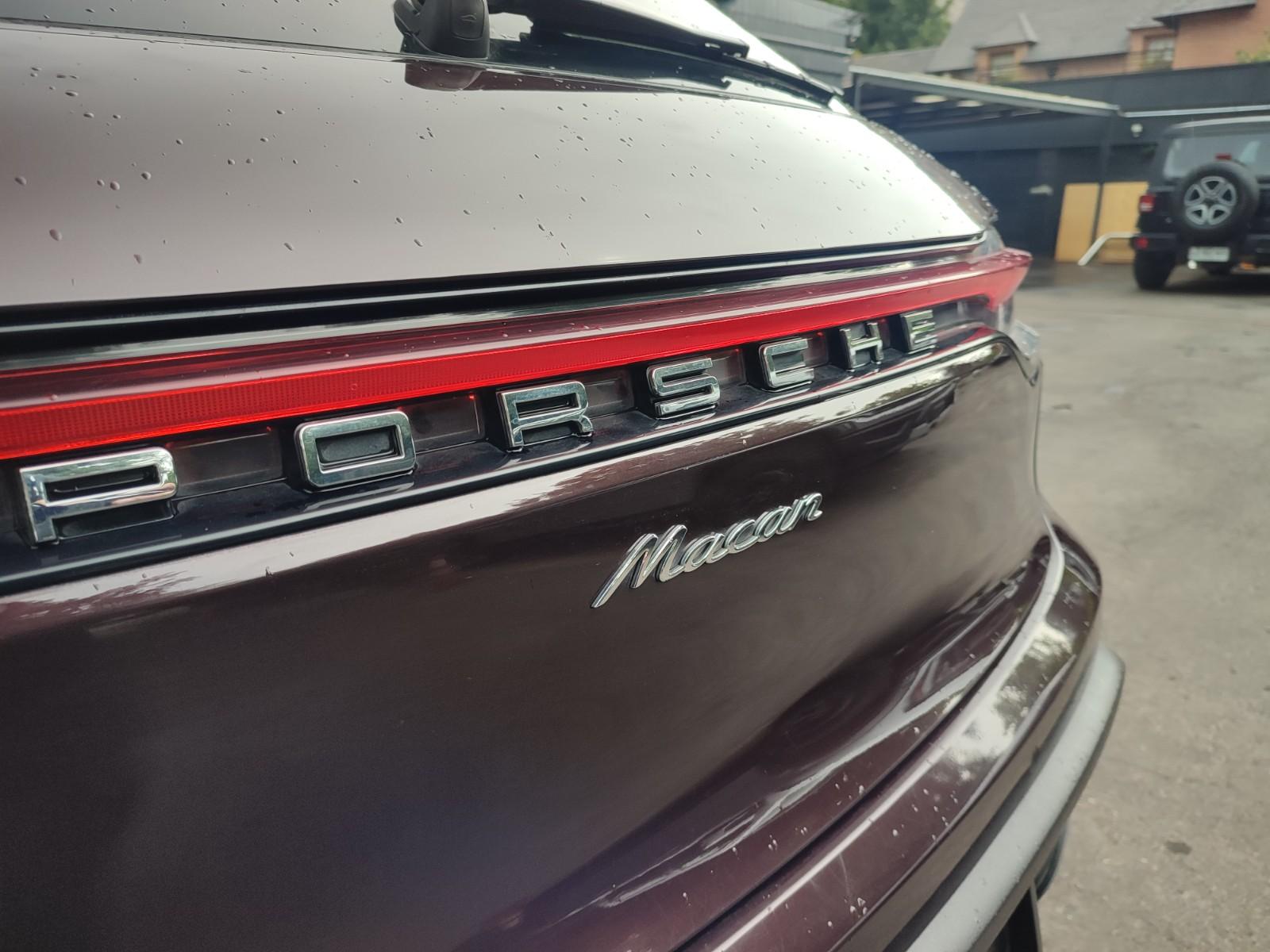 PORSCHE MACAN R4 III 4WD 2.0 2023 - Imagen 8 de 17