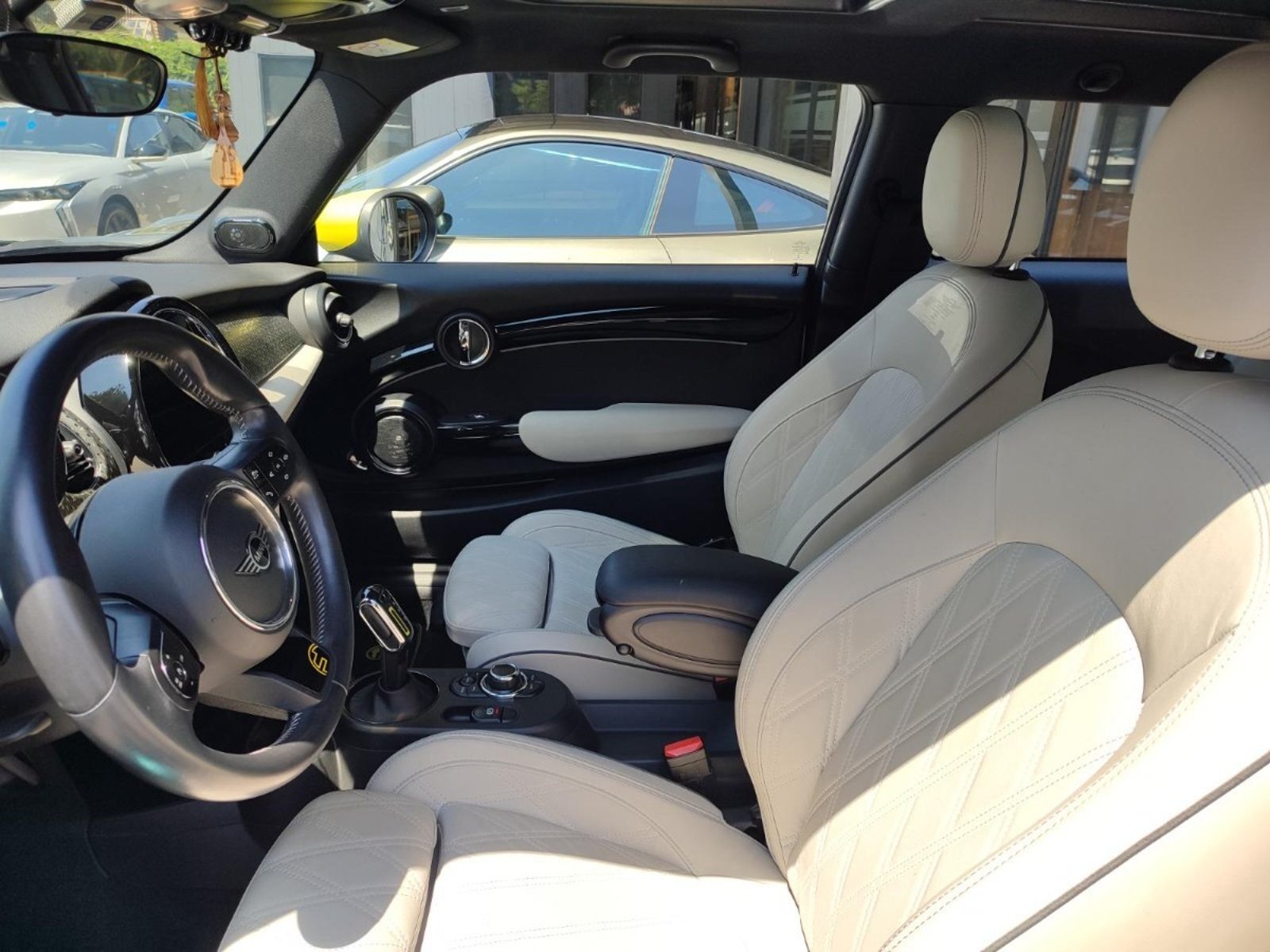 Mini COOPER SE ELECTRIC HB ICONIC 2021 - Imagen 11 de 18