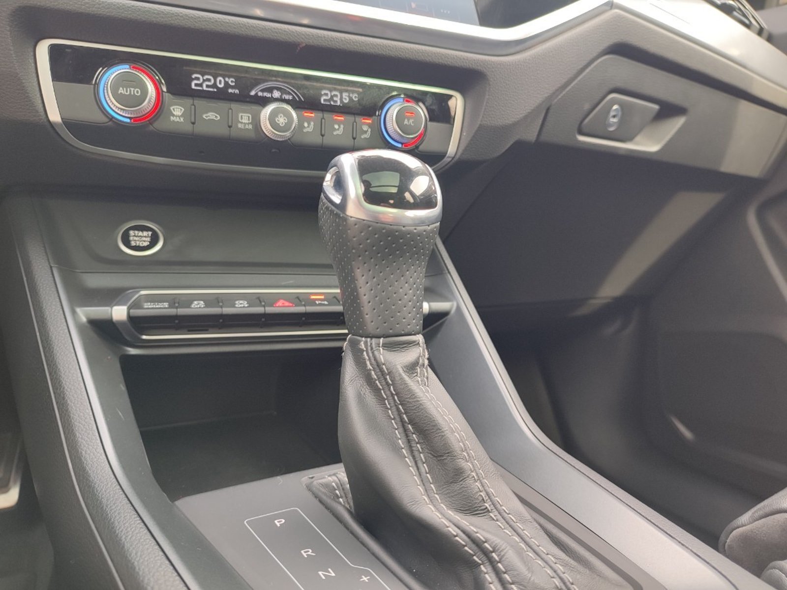 Audi Q3 40 TFSI SPORT 2.0 QUATTRO 2021 - Imagen 18 de 18