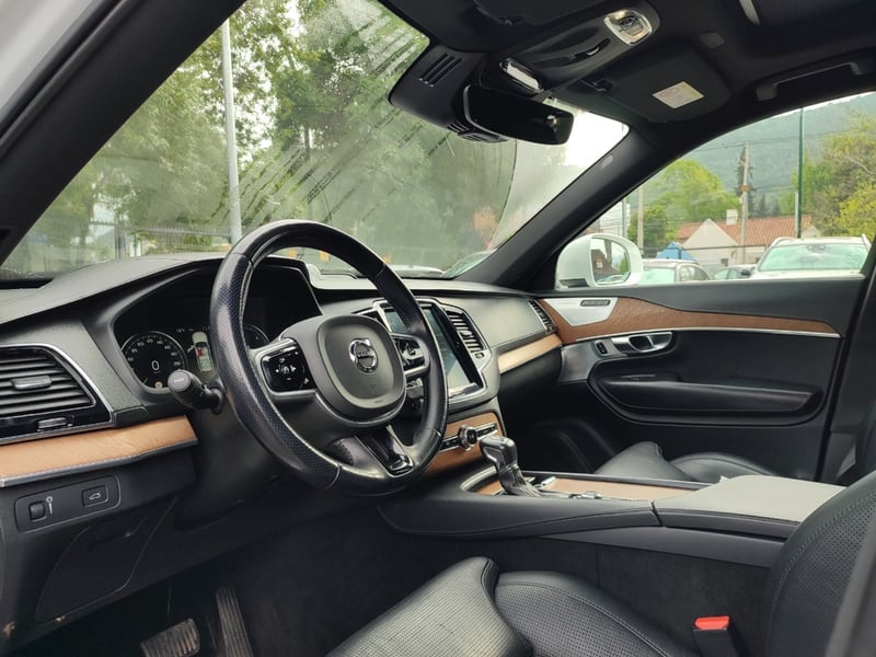 Volvo XC90 D5 INSCRIPTION 2.0 4WD 2020 - Imagen 10 de 19