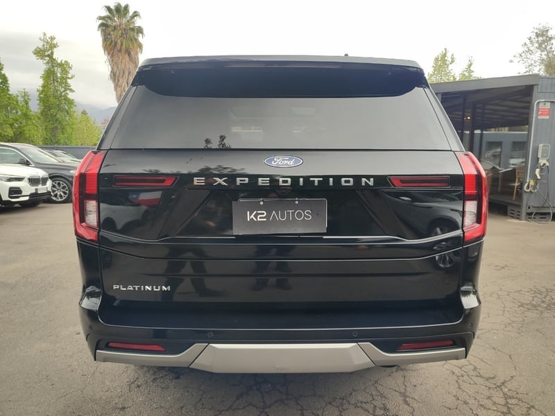 Ford EXPEDITION PLATINUM 3.5 4X4 2026 - Imagen 7 de 18